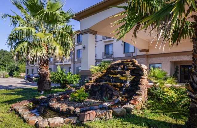 Americas Best Value Inn & Suites Livingston