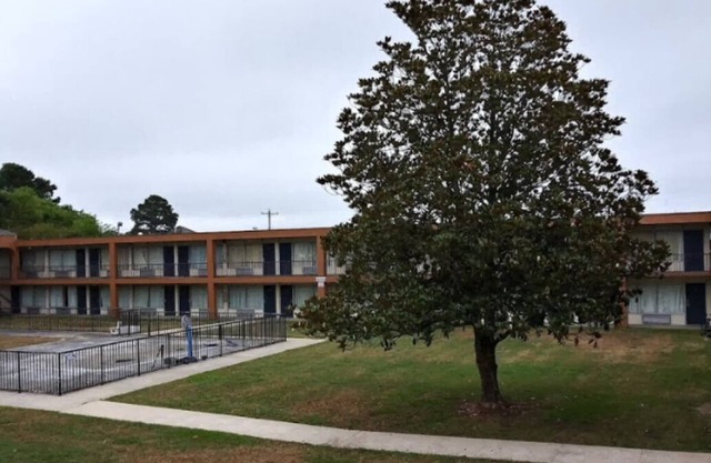 Americas Best Value Inn Wilson - EINHEIT 26 2 BETTEN ERSTER STOCK