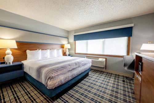 AmericInn by Wyndham Sturgeon Bay