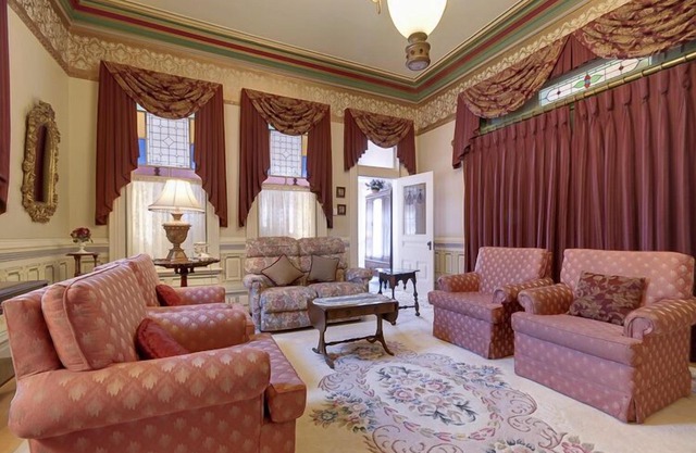 Amethyst Inn at Regents Park