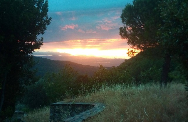 Amiata mountain house w terrace, top of the medieval village with stunning views