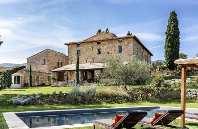 AMORE RENTALS - Villa Viola with Pool, Garden, Ideal for Weddings