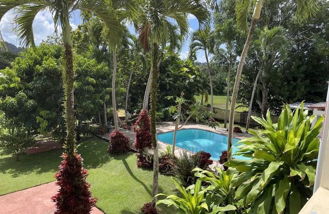 Ample Private Villa on the East Side, Big Pool, Dog Friendly