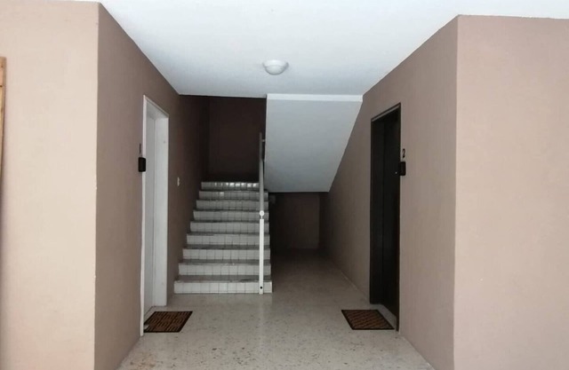 Amplio departamento, seguridad, ubicación P.B.