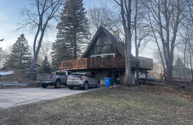 An Altruistic A-Frame