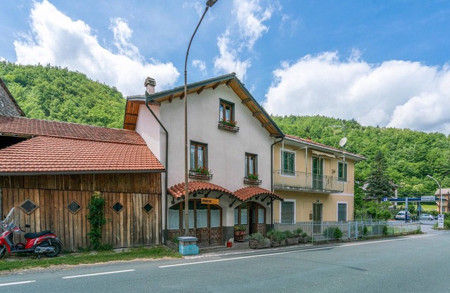 2 Zimmer Unterkunft in Loco di Rovegno