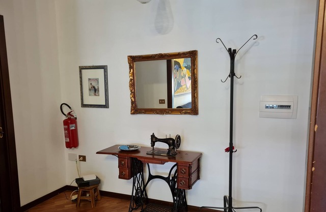 An oasis of peace in the heart of Rome between the Aqueducts Park and the ancient Appian Way