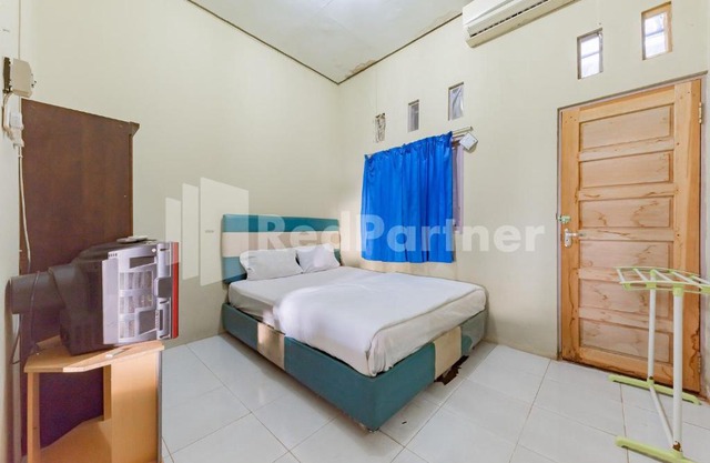 Ana Guest House Syariah Mitra RedDoorz