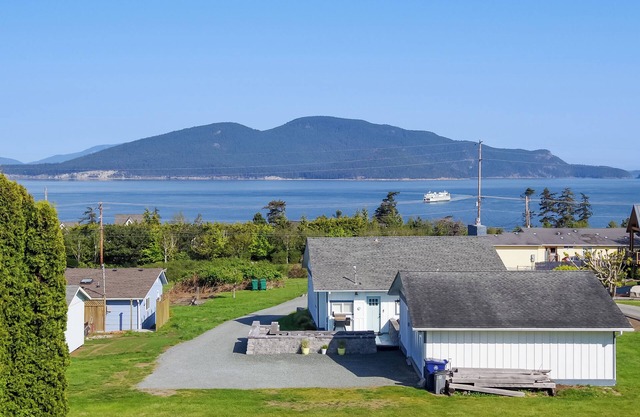 Anacortes Home w/ Views of Puget Sound
