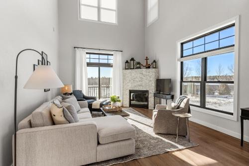 Anchor Point Condo by Simple Life Rentals