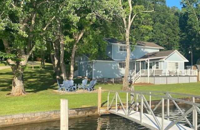 Anchors Away- Enjoy our 3bedroom/3bath home on the lake!