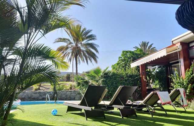 Anfi Tauro Villa Carmela, Pool, Jacuzzi, privater Garten - unterbrechungsfreie Meerblick
