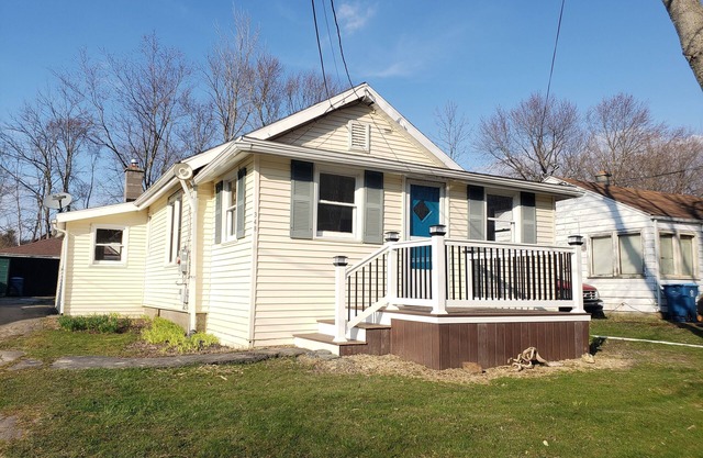 Angola Cottage with Private Beach Access!