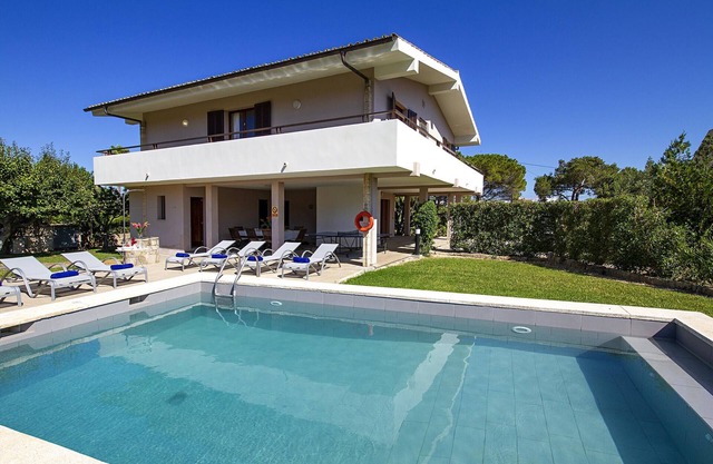 ANIMETA. On walking distance to Puerto Pollensa