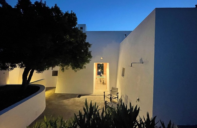 Anna's Liame nature architecture energy the secret retreat by the sea