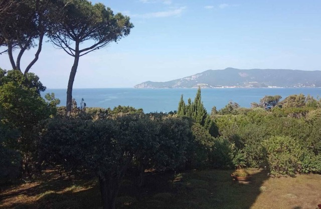 Ansedonia splendid villa with sea view terraces large garden GREAT PRICE.