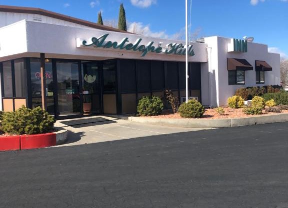 Antelope Hills Inn