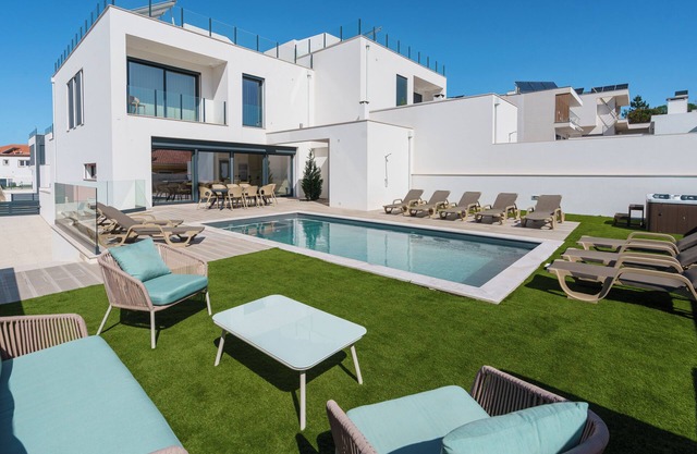 Antica Villa, luxury villa near the beach