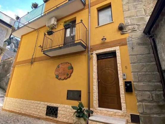 Antico Borgo - A due passi dalle Gole Alcantara