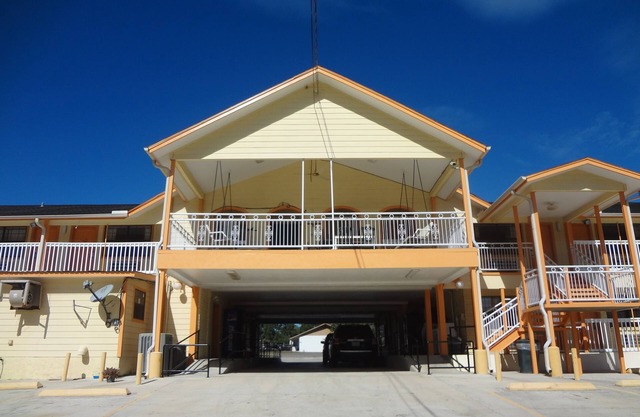 Antlers Inn