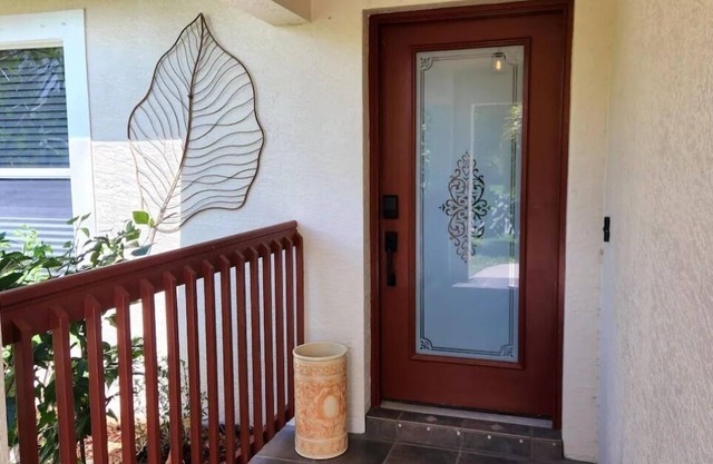 Anytime Sunshine Getaway!! Family friendly with a fresh Florida feel.