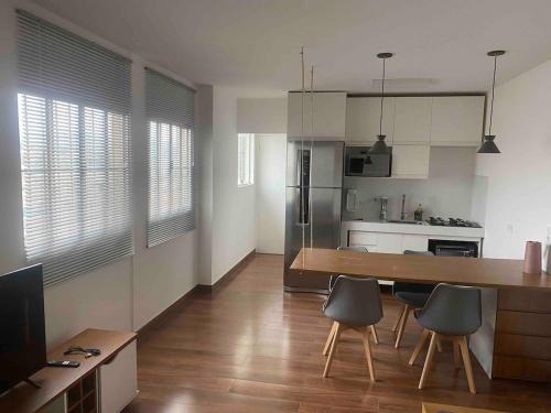 Ap prox Guarulhos airport 8 km