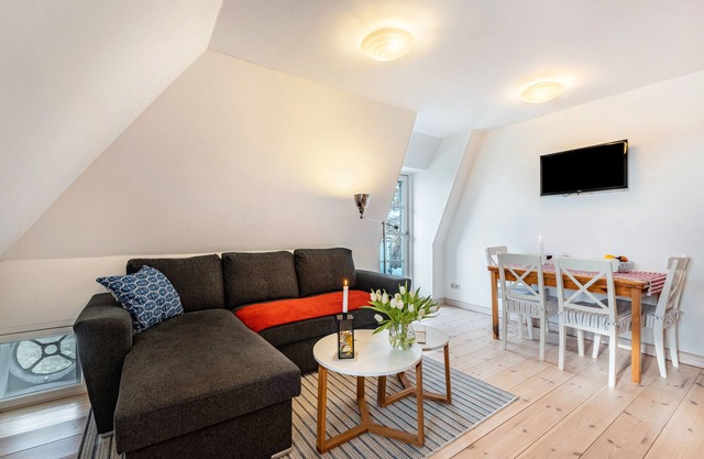 Apartment 'Am Halbmond 4' mit privatem Garten, Balkon und WLAN