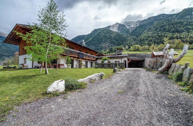 Ferienwohnung 'Scheiberhof' mit Bergblick, Privatem Garten und WLAN