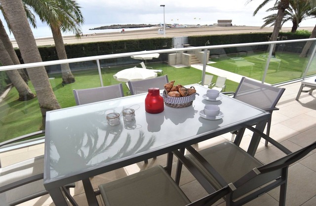 WOHNUNG BOOTE, LUXURY direkt am Strand