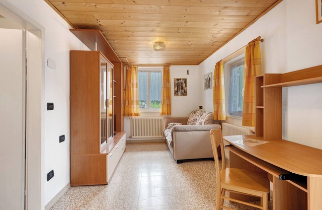 Ferienwohnung 'Rosy' mit Bergblick, Balkon und Wi-Fi