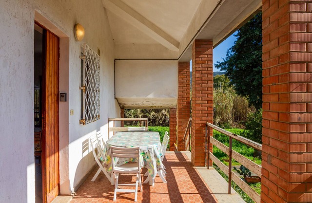 Ferienwohnung 'Casa Marina Ampio - Castiglione' mit Gemeinschaftsterrasse, Balkon und WLAN