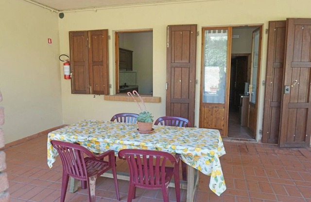 Ferienwohnung '4' mit Gemeinschaftspool, Gemeinschaftsgarten und Wi-Fi