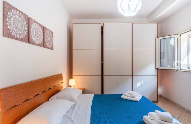 Apartment 'Casa Al Mare Portopace' with Sea View, Wi-Fi and Air Conditioning