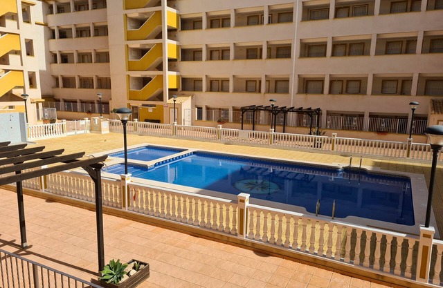 Apartagmentos Mar de Cristal Resort Parking