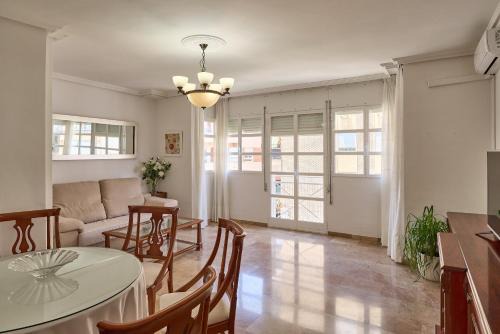 Apartamento 5 Caballeros Tercero