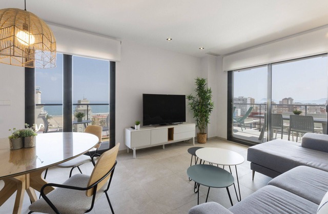 Apartamento a estrenar a escasos metros del Mar-ALQUILER SOLO FAMILIAS