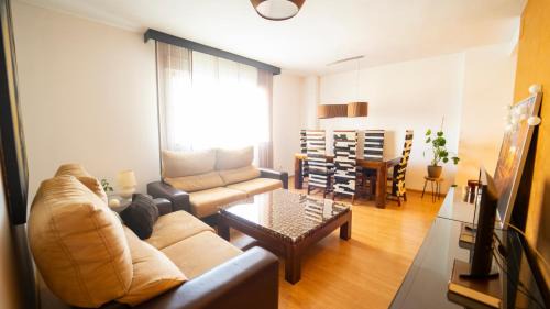 Apartamento Alhambra a 8 minutos Granada, con Parking y Piscina