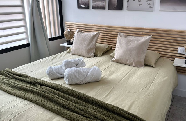 Apartamento Coqueto con 2 Habitaciones a 15 Minutos Andando del Centro