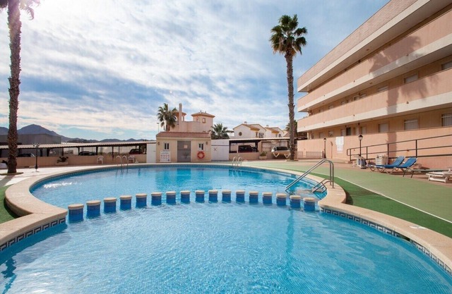 APARTAMENTO EN LOS NIETOS