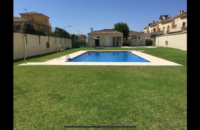 Apartamento en zona playa con vistas a la bahía