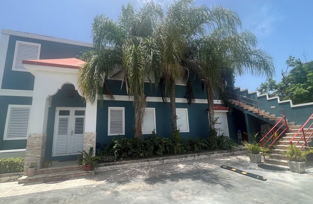 Apartamento equipado con piscina