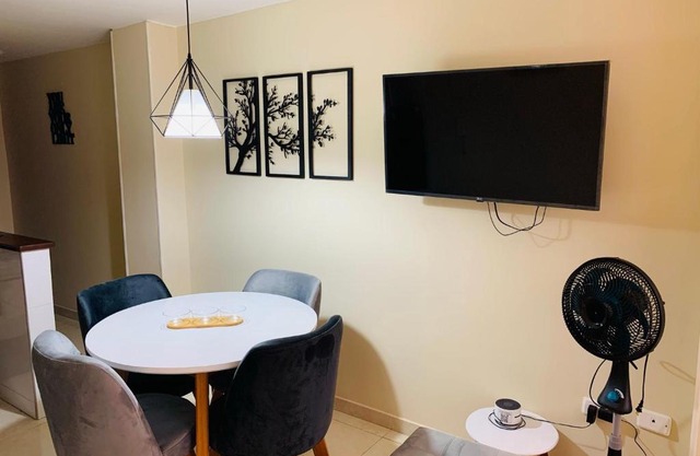 Apartamento Moderno en San Alonso 401