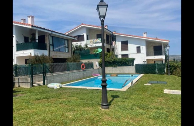 Apartamento piscina Valoria