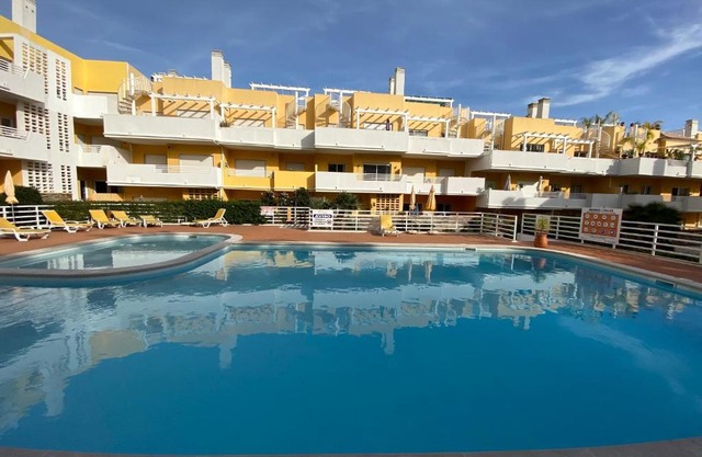 Apartamento T2 com piscina em Conceição e Cabanas de Tavira