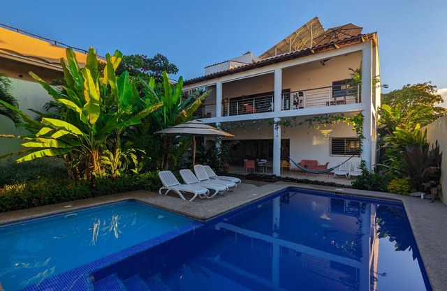 Apartaments Los Gallos First floor