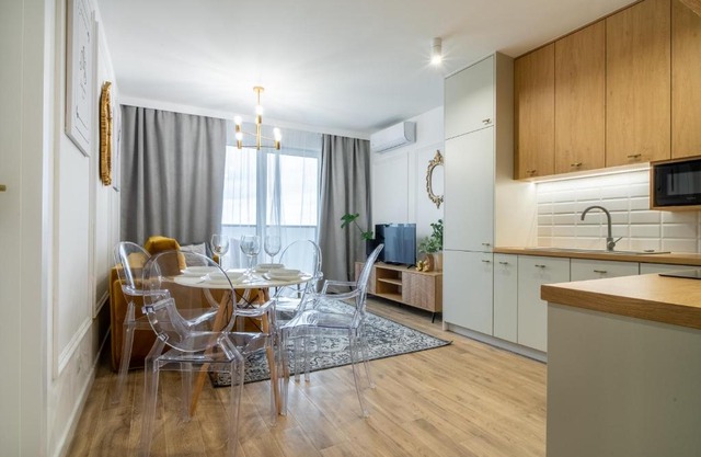 ApartamentySnu, Struga Tower Double Gold z parkingiem