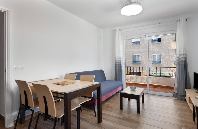 Ferienwohnung 'Playa Centro' mit Privatterrasse, Balkon und Wi-Fi