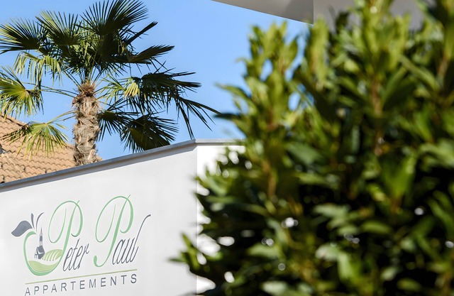 Neue Ferienwohnung 'Peter Paul Terrassenapp Hocheppan' mit Bergblick und privater Terrasse