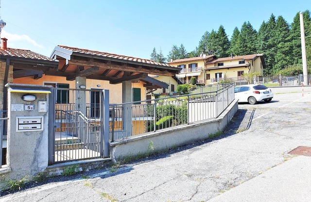 Hübsche Wohnung in Bosco mit Terrasse