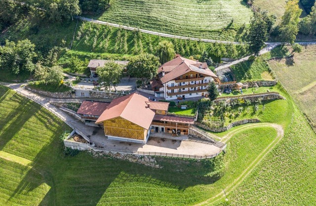 Wohnung 'Hirzer' mit Terrasse und WLAN